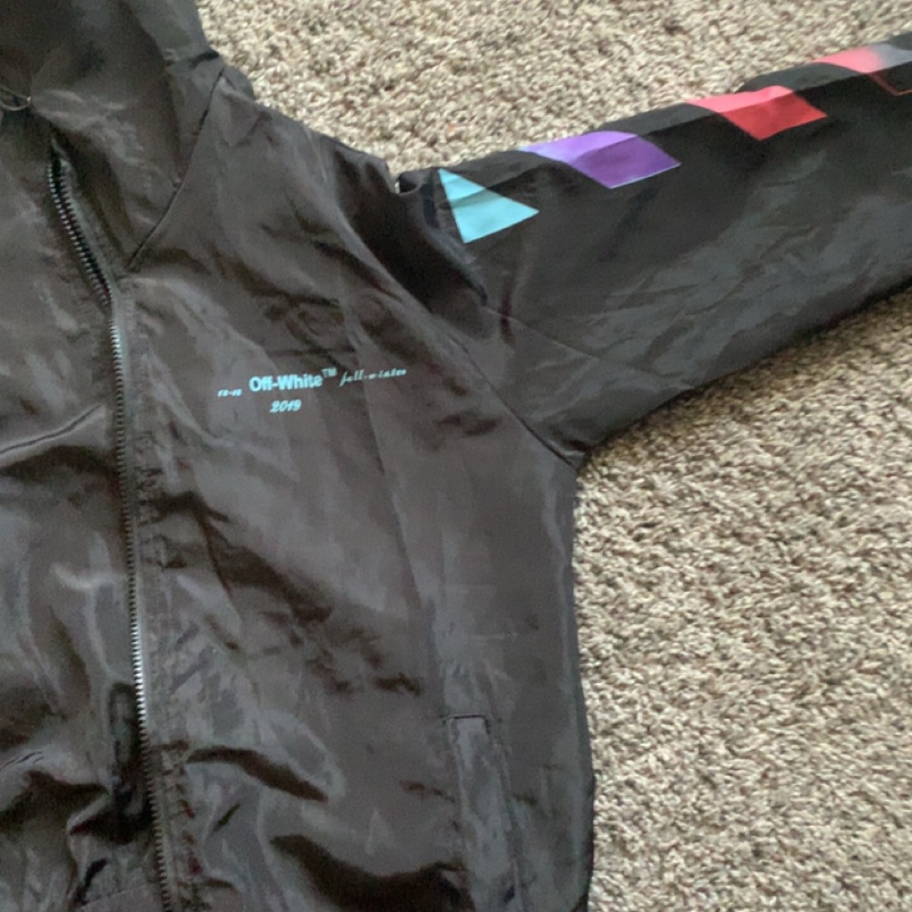 Kids Colorful Geometric Jacket - Picture 5 of 6